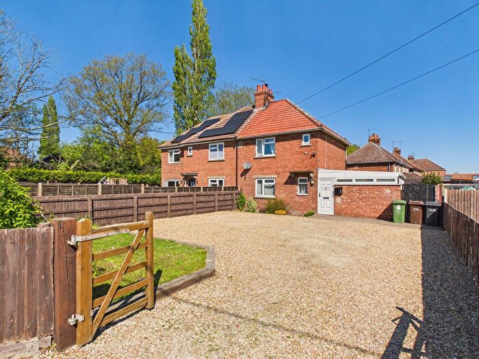 2 Bedroom Semi Detached House For Sale In Feltwell Road, Southery, PE38