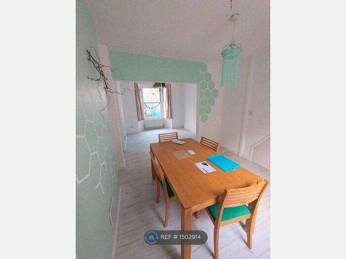 2 Bedroom Terraced House To Rent In St. Andrews Villas, Hull, HU5