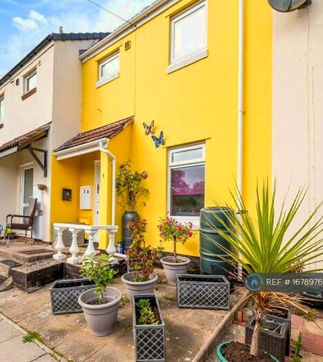 3 Bedroom Terraced House To Rent In Mill Close, Frome, BA11