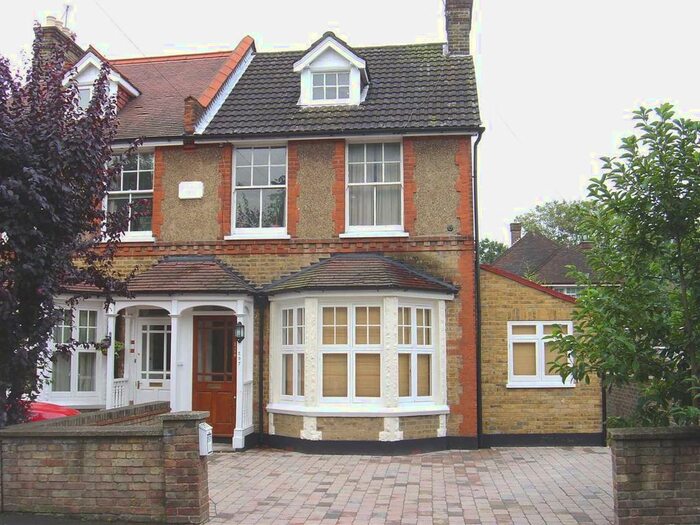 2 Bedroom Maisonette To Rent In Jersey Road, Osterley, Isleworth, TW7