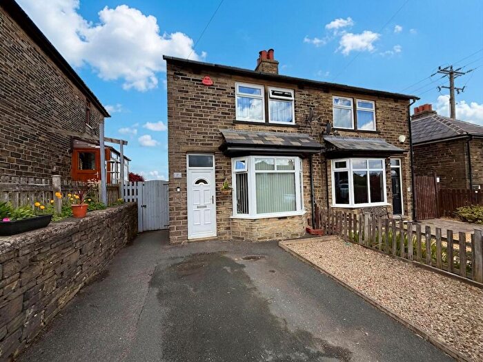 2 Bedroom Semi-Detached House For Sale In Moor End Road, Halifax, HX2