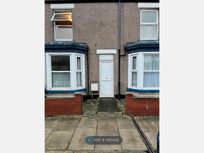1 Bedroom Flat To Rent In Castle Street, Grimsby, DN32