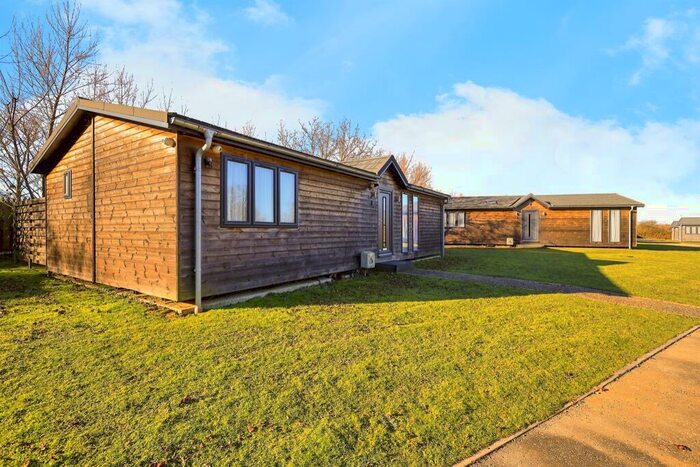 2 Bedroom Park Home For Sale In Hailsham Road, Stone Cross, Pevensey, BN24