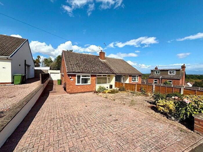 2 Bedroom Bungalow For Sale In Summer Road, Kidderminster, Worcestershire, DY11