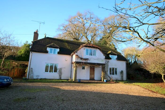 5 Bedroom Detached House For Sale In Newbury Road, Great Shefford, Hungerford, RG17