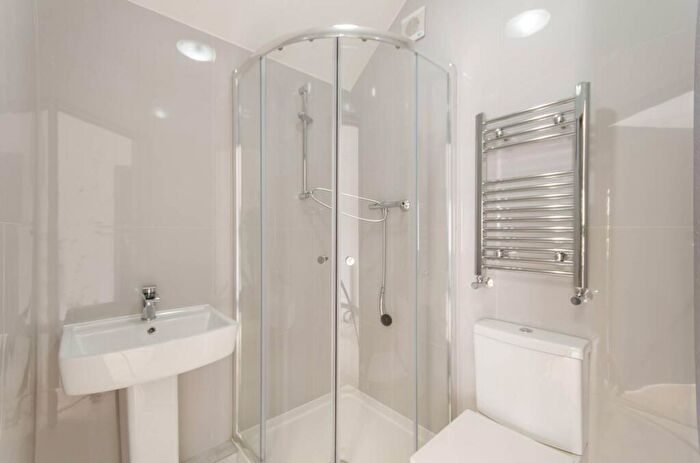 Studio To Rent In Dollis Hill Lane, Dollis Hill, London, NW2