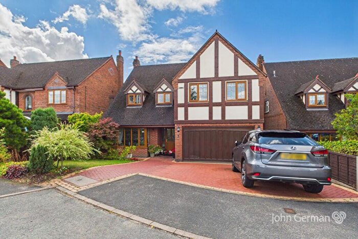 5 Bedroom Detached House For Sale In Grange Court, Hixon, ST18