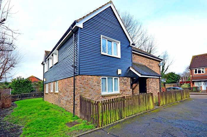 1 Bedroom Flat For Sale In Hadleigh Walk, Beckton, London, E6