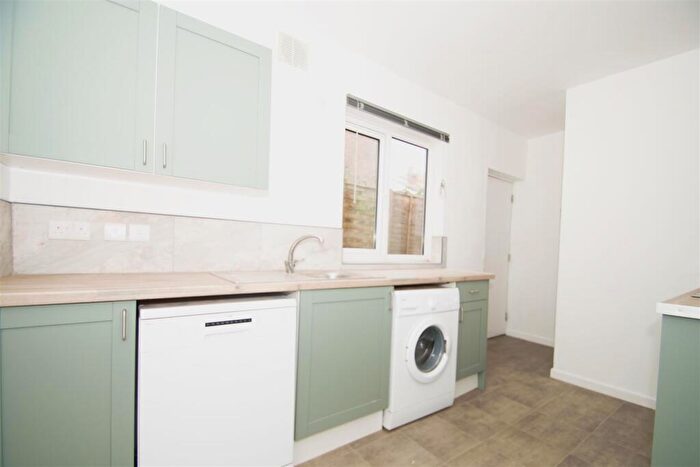4 Bedroom Terraced House To Rent In Douglas Road, Horfield, Bristol, BS7