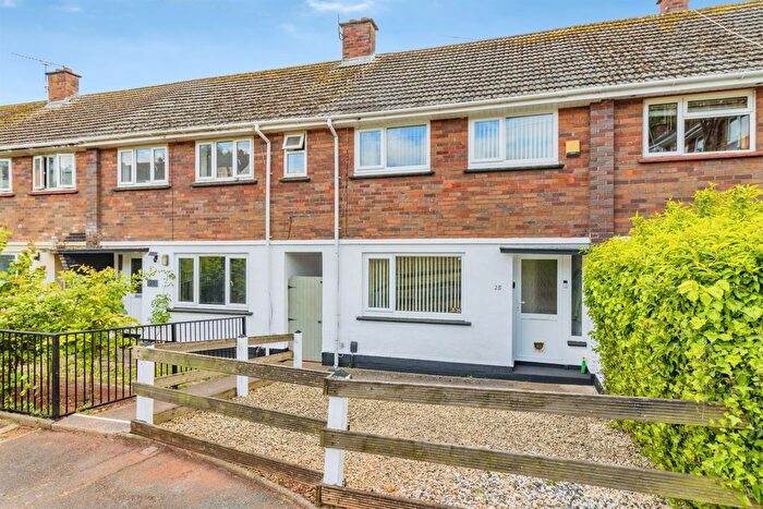 3 Bedroom Semi Detached House For Sale In Pimm Road, Paignton, TQ3