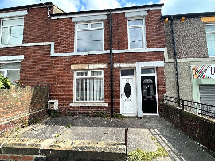 2 Bedroom Flat For Sale In Park Road, Stanley, DH9