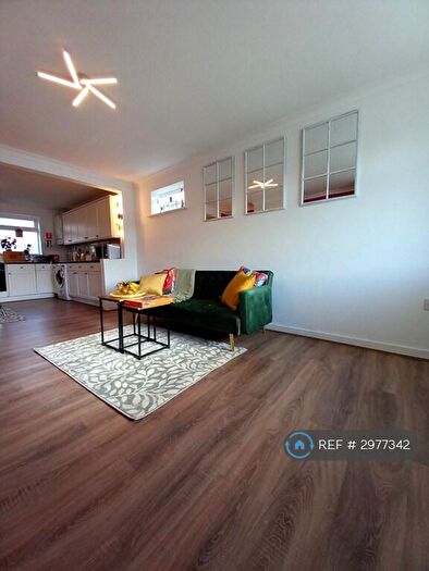 2 Bedroom Semi-Detached House To Rent In Salisbury St, Liverpool, L3