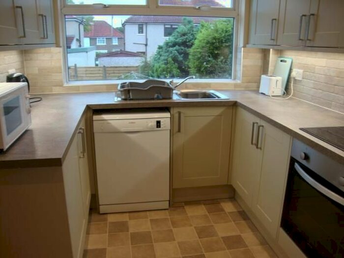 4 Bedroom Property To Rent In Palatine Avenue, Lancaster, LA1