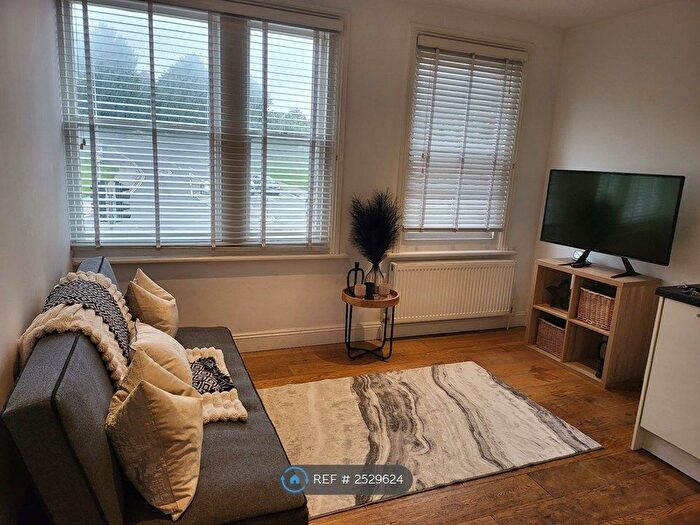 1 Bedroom Flat To Rent In Preston Road, Brighton, BN1