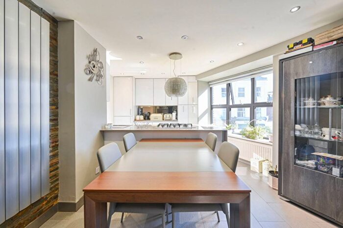 2 Bedroom Flat For Sale In Rochester Row, , Pimlico, London, SW1