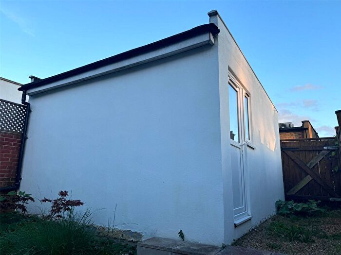 Property To Rent In Manus Way, London, N20