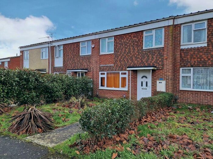 Houses for sale & to rent in SN99 8AW, Rowland Hill Close, Covingham