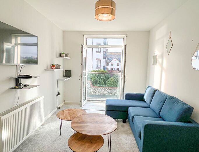 1 Bedroom Flat To Rent In Garden Crescent, Plymouth, PL1