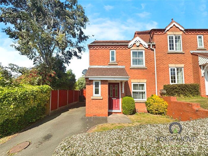 3 Bedroom Semi Detached House For Sale In Dibdale Street, Dudley, West Midlands, DY1