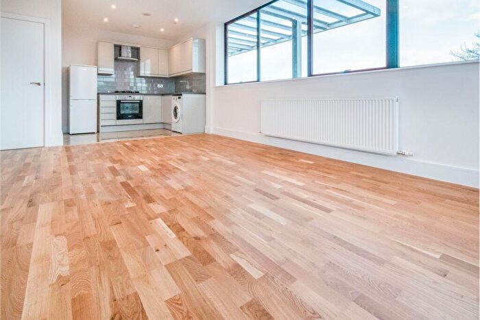 2 Bedroom Flat To Rent In Oak House, Harvest Crescent, Fleet, GU51