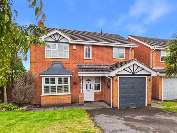 4 Bedroom Detached House For Sale In Kensington Gardens, Carlton, Nottingham, NG4