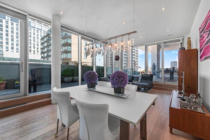 2 Bedroom Flat For Sale In Baltimore Wharf, Millwall, E14