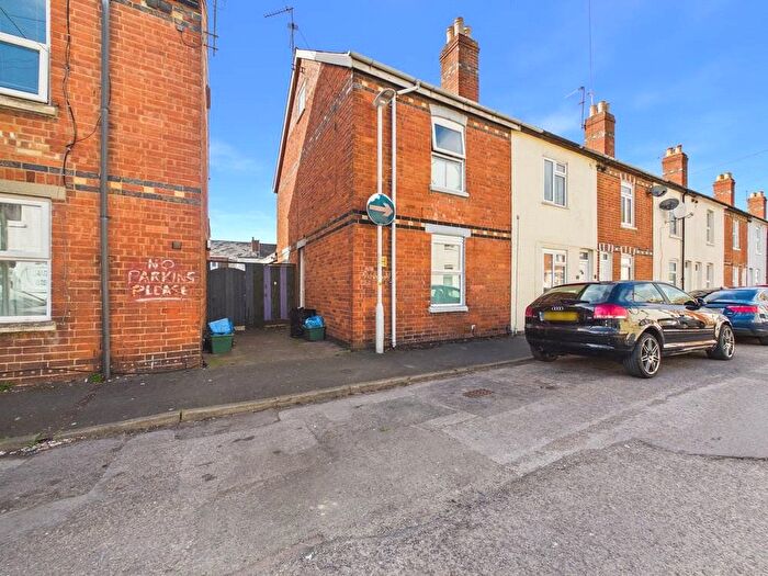 2 Bedroom Terraced House For Sale In Victory Road, Gloucester, GL1