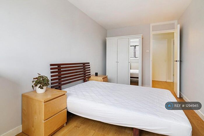 1 Bedroom Flat To Rent In Portman Place, London, E2