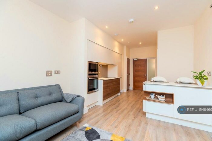 1 Bedroom Flat To Rent In Villiers House, Leamington Spa, CV32