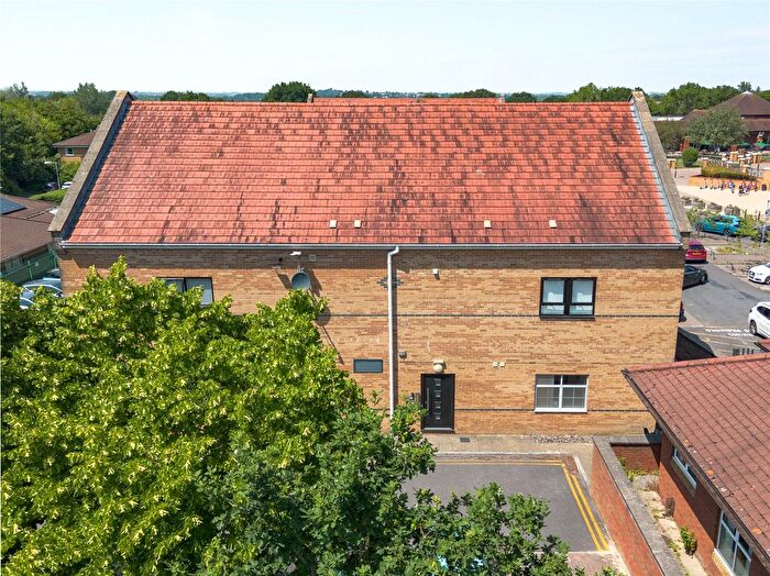 2 Bedroom Flat For Sale In Emerson Way, Emersons Green, Bristol, BS16