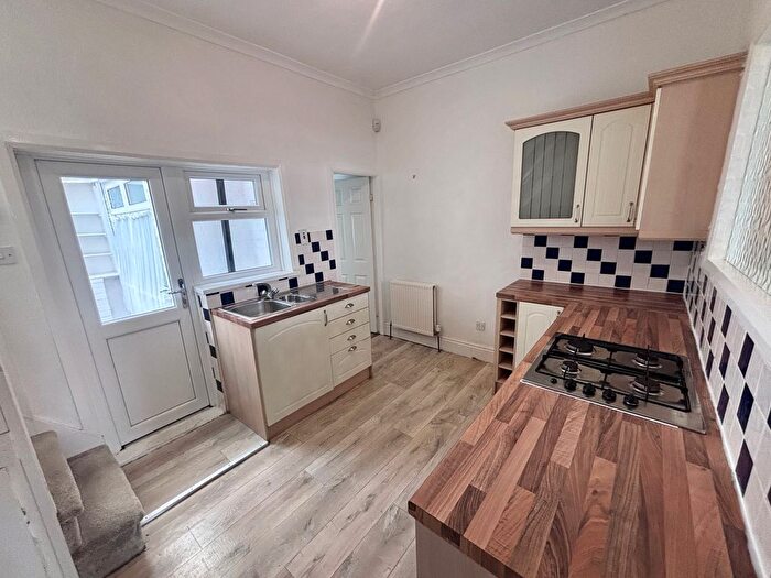 2 Bedroom Terraced House To Rent In Raglan Street, Hull, HU5