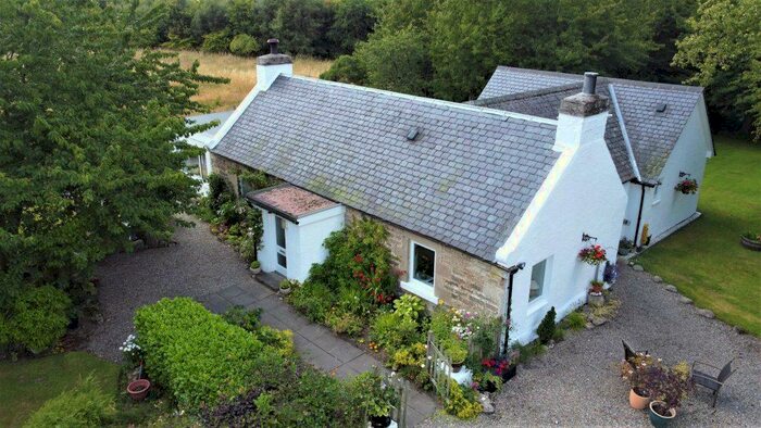 3 Bedroom Detached Bungalow For Sale In Kilnhill Cottage, Lochloy Road, Nairn, IV12