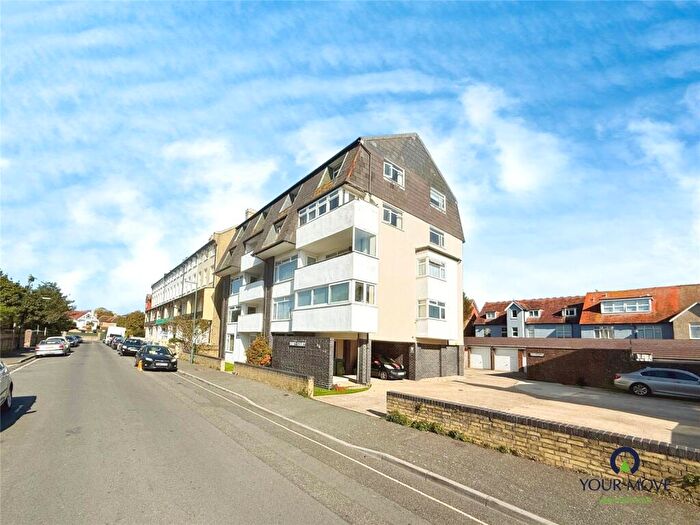 3 Bedroom Penthouse For Sale In Albert Road, Bognor Regis, West Sussex, PO21