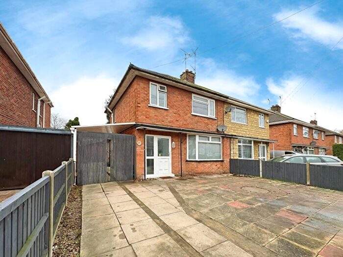 3 Bedroom Semi Detached House To Rent In Franklyn Crescent, Peterborough, PE1