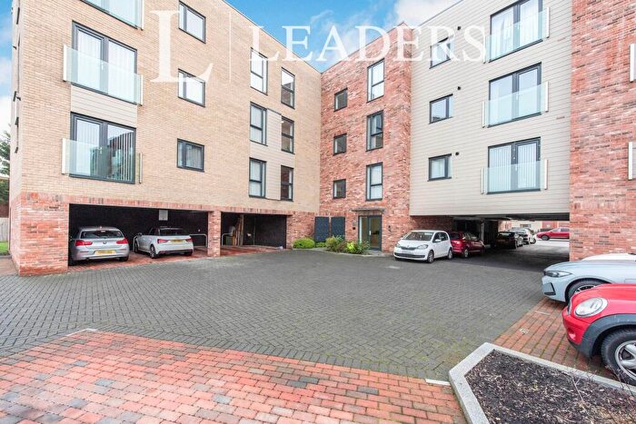 2 Bedroom Flat To Rent In Harland Court, Station Hill, IP32