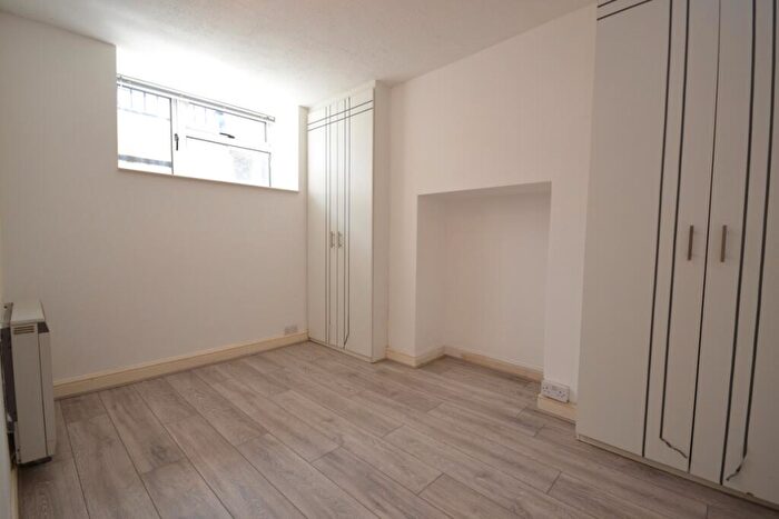 1 Bedroom Flat To Rent In Watkin Terrace, Northampton, NN1