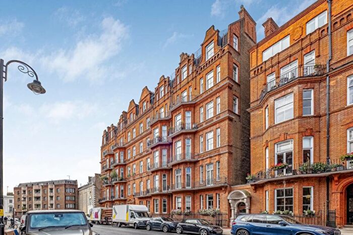 5 Bedroom Flat To Rent In Palace Gate, London, W8
