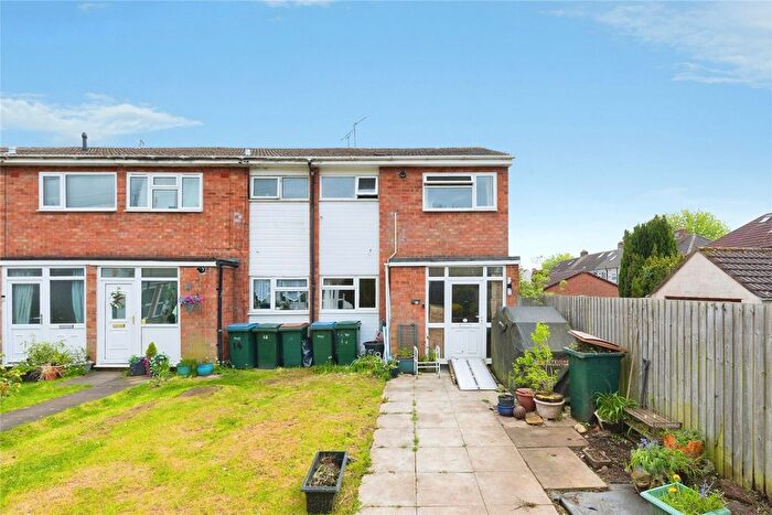 3 Bedroom End Terrace House For Sale In Bablake Close, Coundon, Coventry, CV6