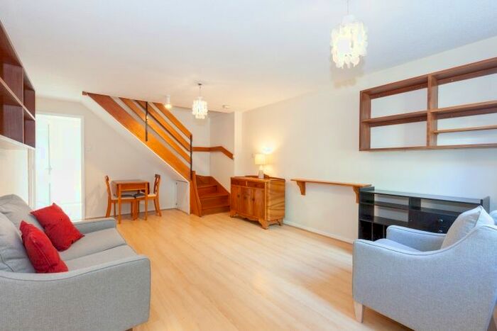 2 Bedroom End Of Terrace House To Rent In Great Close Road, Yarnton, Kidlington, OX5