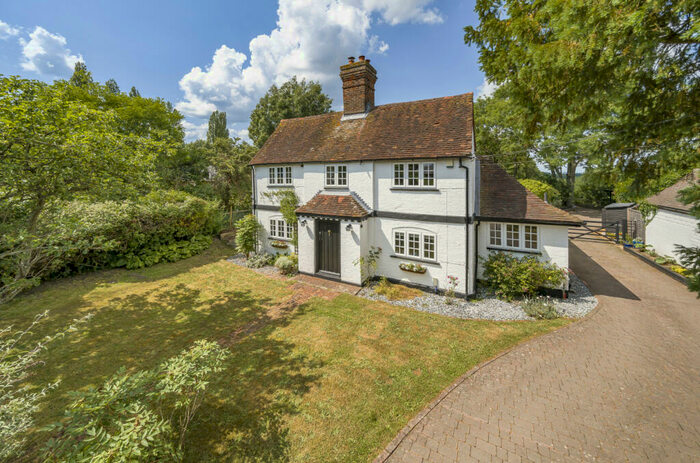 4 Bedroom Detached House For Sale In Foxhill, Farley Hill, Reading, Berkshire, RG7