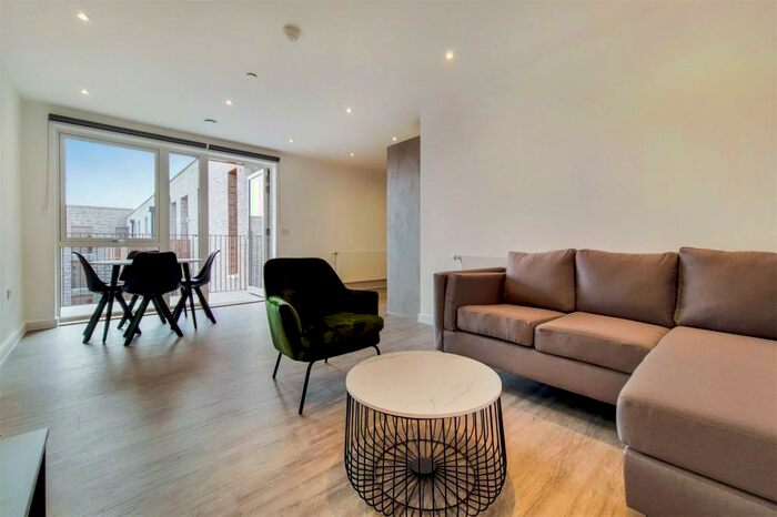 1 Bedroom Apartment To Rent In Fresh Wharf Road, Barking, Essex, IG11