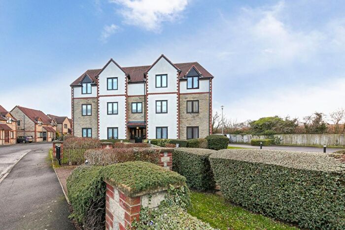 2 Bedroom Flat For Sale In Victoria Court, West Moor, NE12