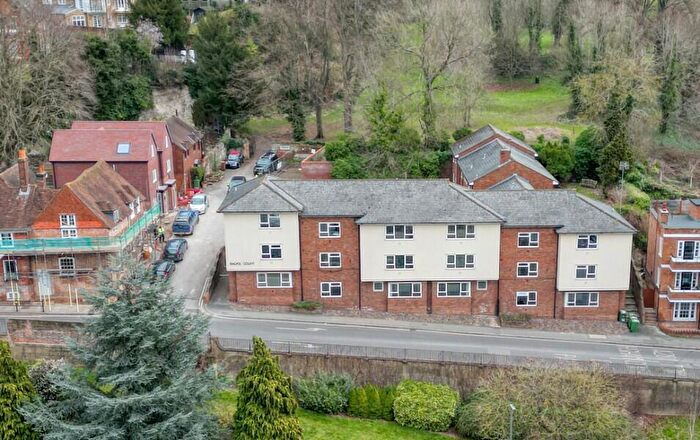 1 Bedroom Apartment To Rent In Guildford, Surrey, GU1