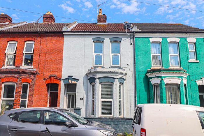 3 Bedroom Terraced House To Rent In St Augustine Road, PO4