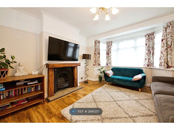 4 Bedroom Terraced House To Rent In West Court, Wembley, Middlesex, HA0