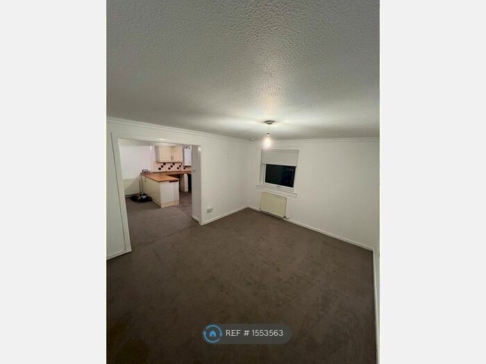 2 Bedroom Flat To Rent In Oak Road Abronhill, Cumbernauld, G67