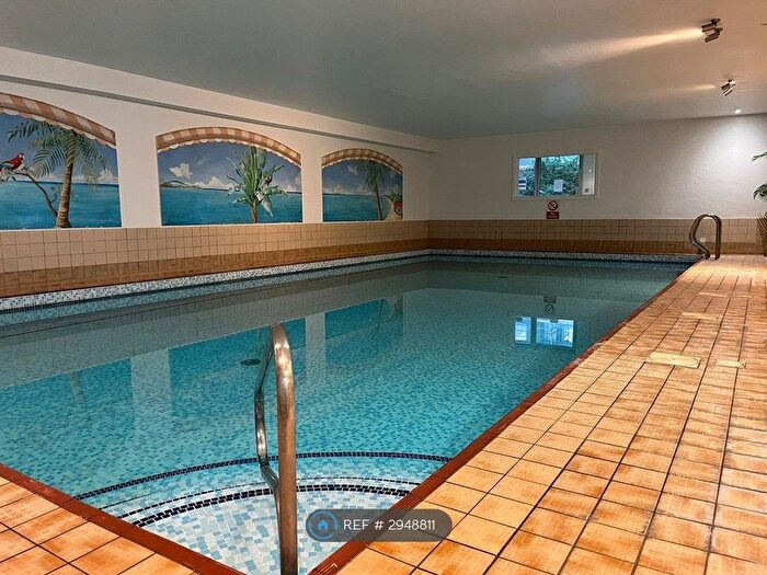 Studio To Rent In Prospect Quay, London, SW18