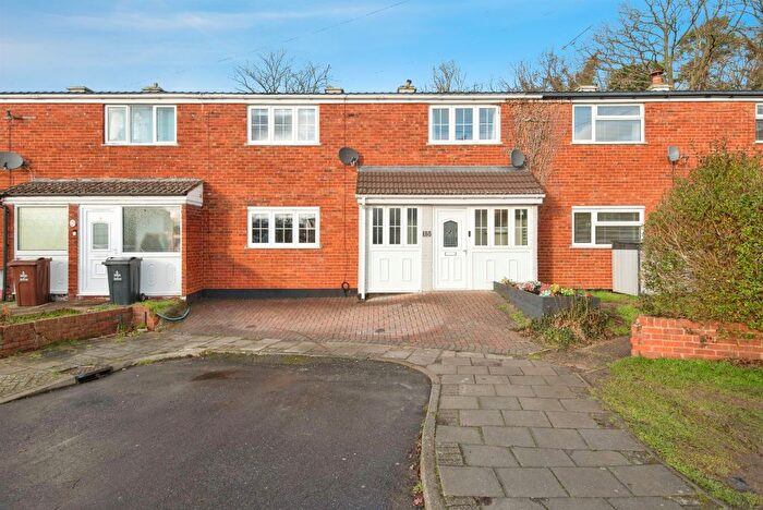 3 Bedroom Terraced House For Sale In Shackledell, Stevenage, SG2
