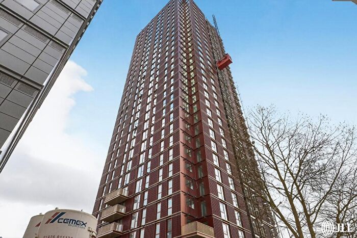 1 Bedroom Apartment For Sale In Bellamy Close London, E14