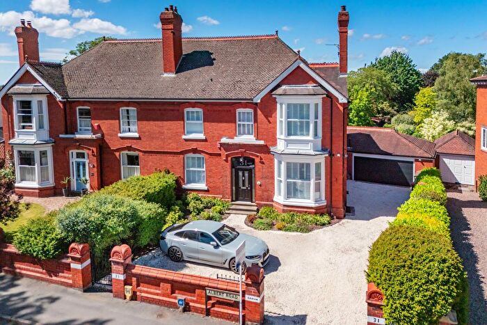 5 Bedroom Semi Detached House For Sale In Albert Rd, Wellington, TF1